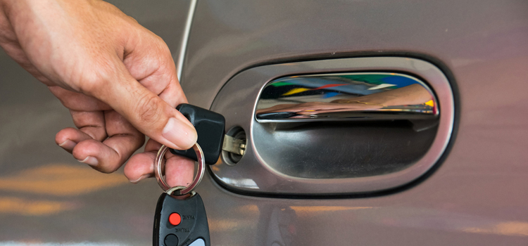Car door lock repair in Mendota