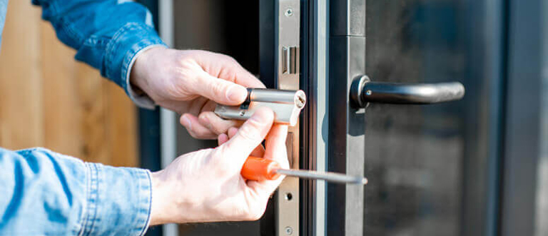 Commercial Locksmith Mendota